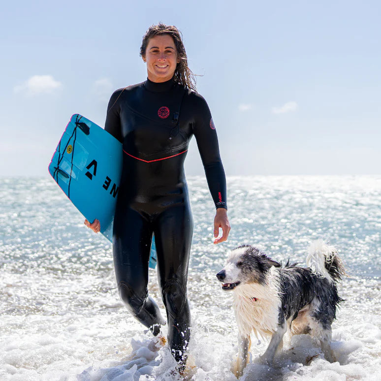 WORLD CHAMPION KITE SURFER GISELA PULIDO